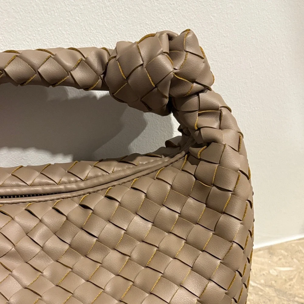 Elegant Tan Woven Handbag